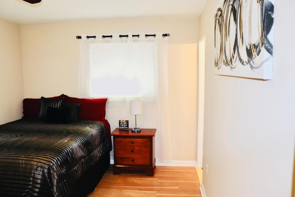 Private Room At Home Near Iad-Sterling Exterior foto